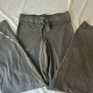 Low-rise flare leggings